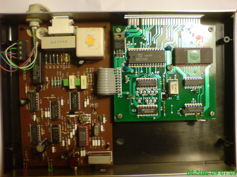 Insides of a VTX5000 modem.